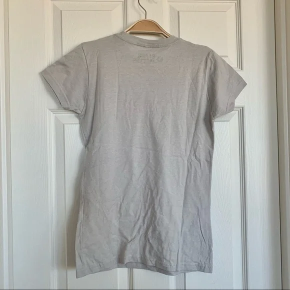 Hot Topic Grey Crystal Meanings T-Shirt Graphic Tee - Picture 6 of 8